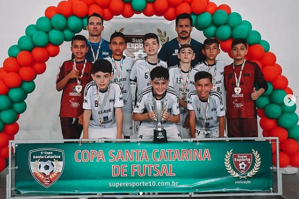 Confira o resultado dos jogos da 1ª fase da Copa Santa Catarina de Futsal  sub 8. - Elase