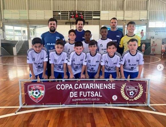 Escolinha de futsal ELASE: entretenimento e saúde para os seus filhos -  Blog da ELASE